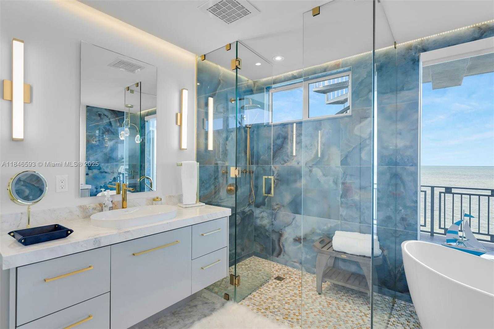 Small Image of 257 NORMANDY DR, Tavernier Number 39
