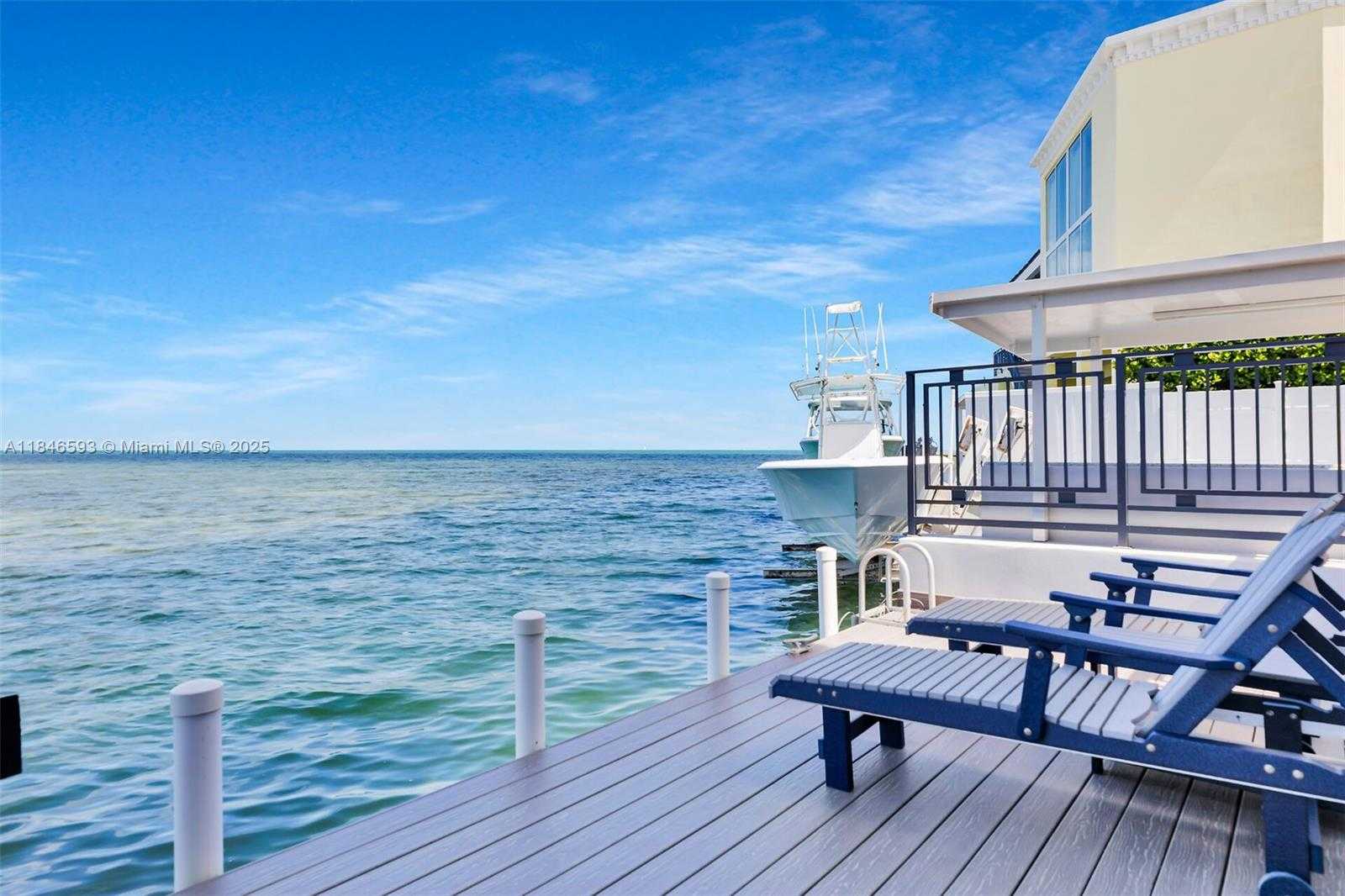 Small Image of 257 NORMANDY DR, Tavernier Number 4