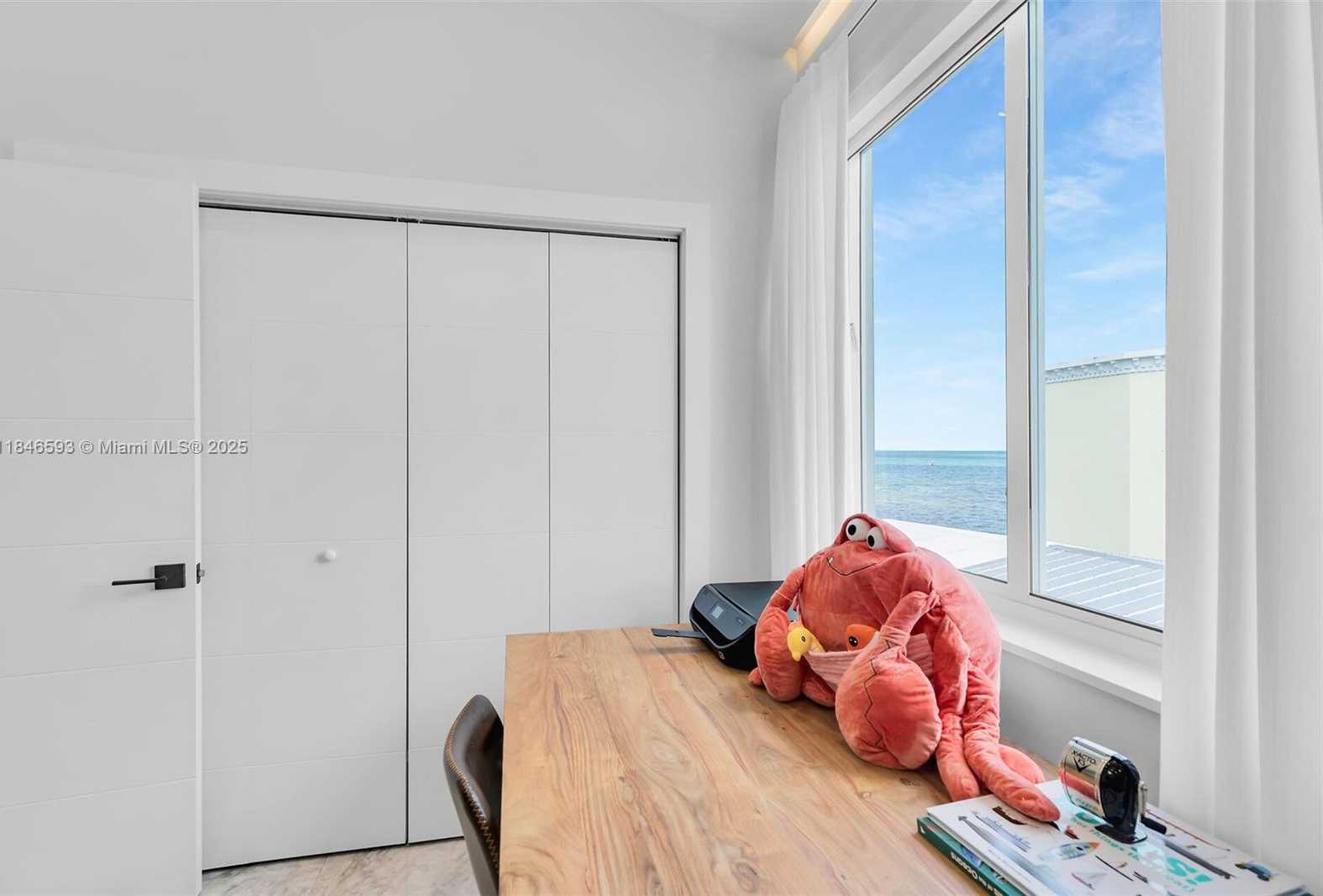 Small Image of 257 NORMANDY DR, Tavernier Number 48