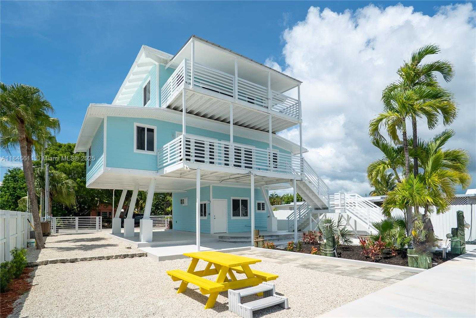 Small Image of 415 BIG PINE RD, Key Largo Number 27