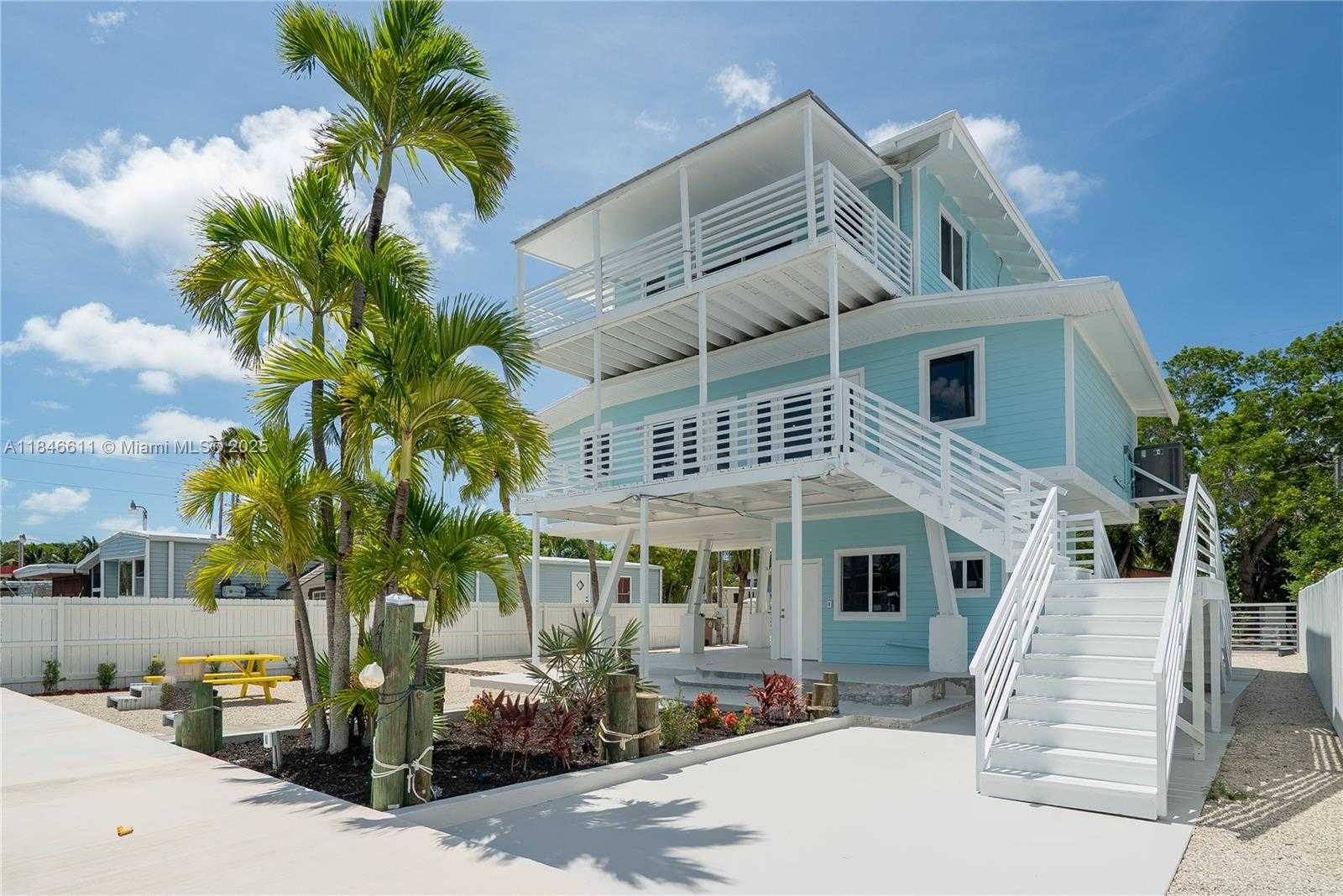 Small Image of 415 BIG PINE RD, Key Largo Number 29