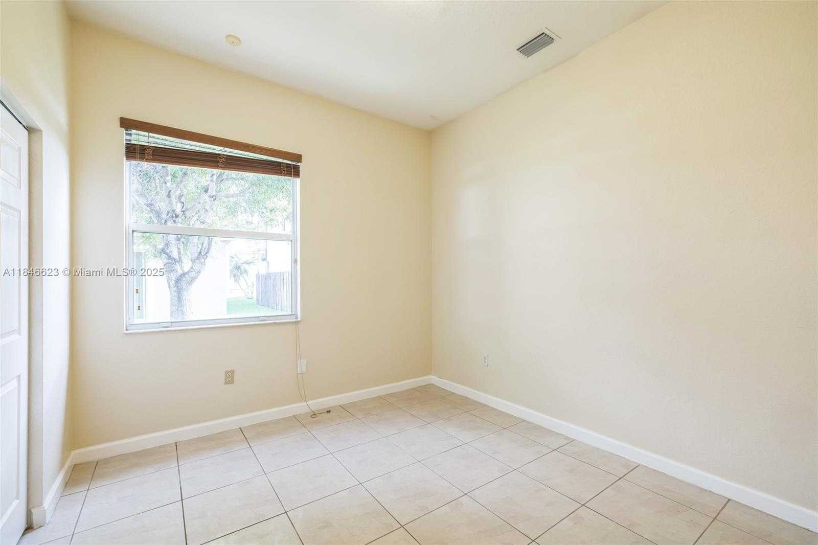 Small Image of 1780 SOUTH EAST 19TH TER, Homestead Number 20