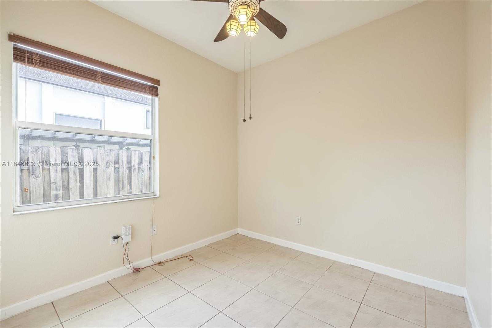 Small Image of 1780 SOUTH EAST 19TH TER, Homestead Number 27