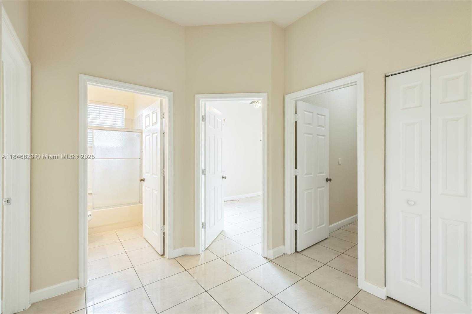 Small Image of 1780 SOUTH EAST 19TH TER, Homestead Number 33
