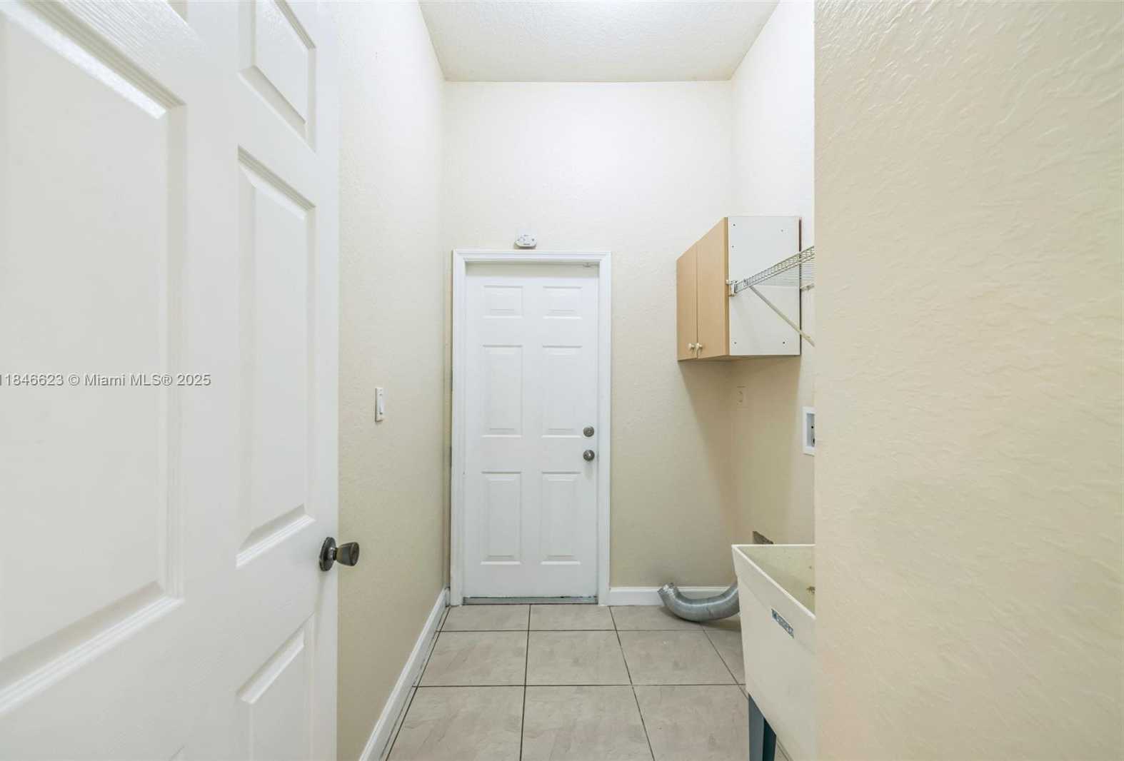Small Image of 1780 SOUTH EAST 19TH TER, Homestead Number 34