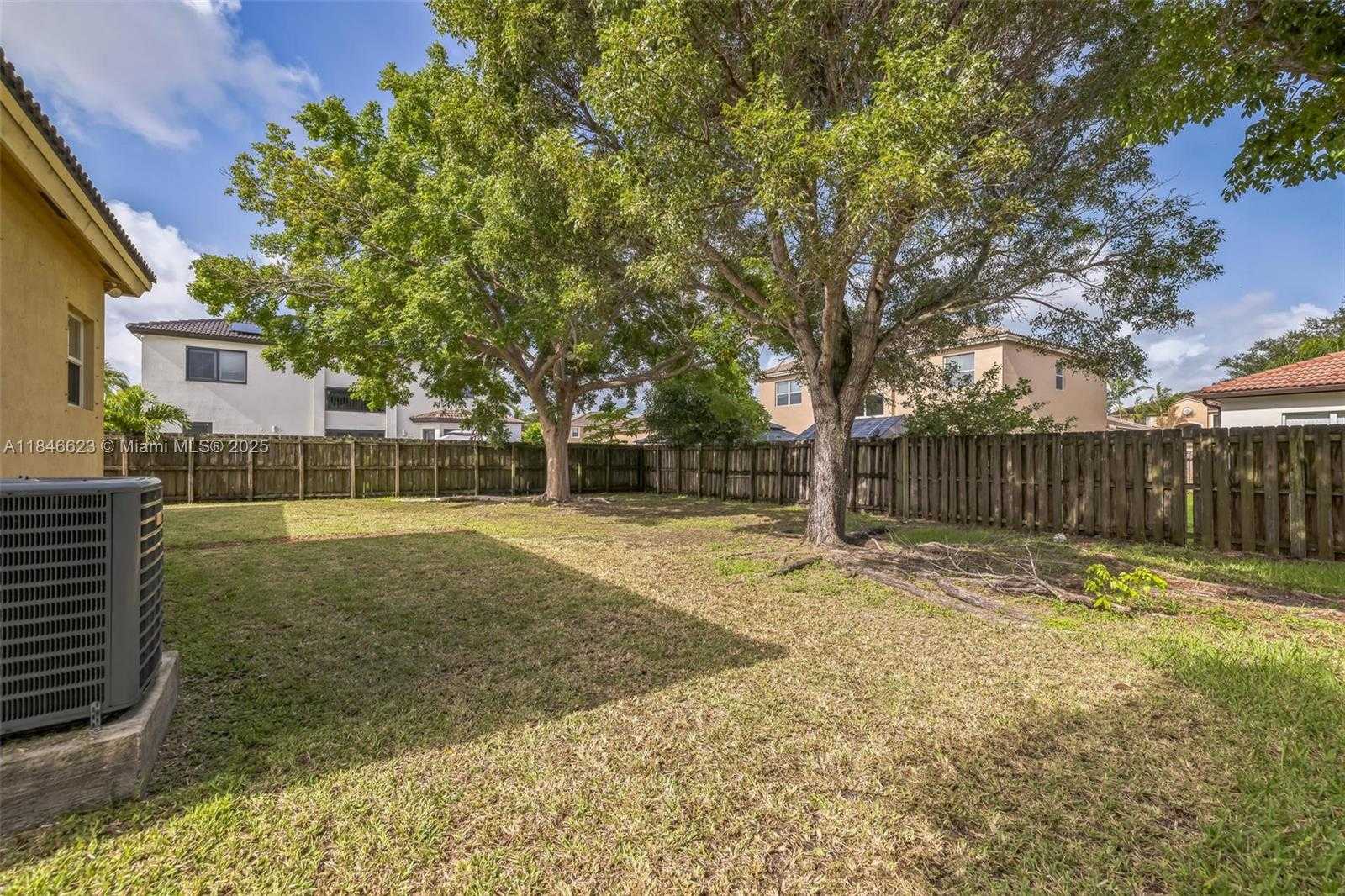 Small Image of 1780 SOUTH EAST 19TH TER, Homestead Number 45