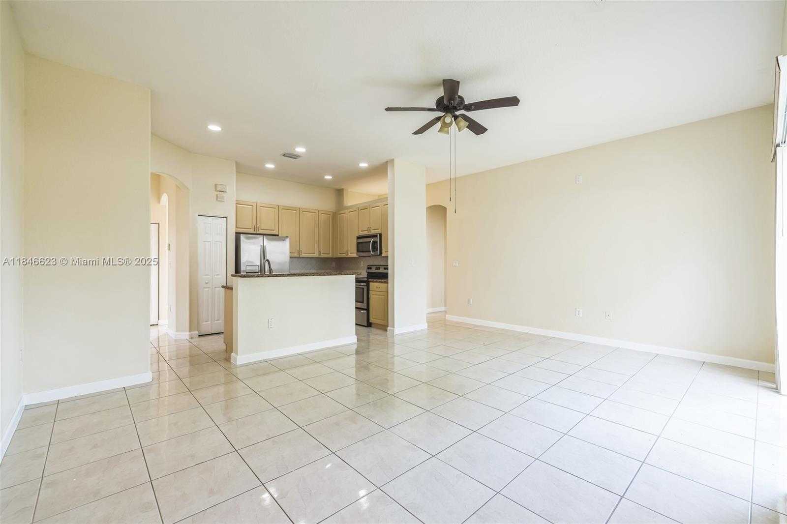 Small Image of 1780 SOUTH EAST 19TH TER, Homestead Number 5