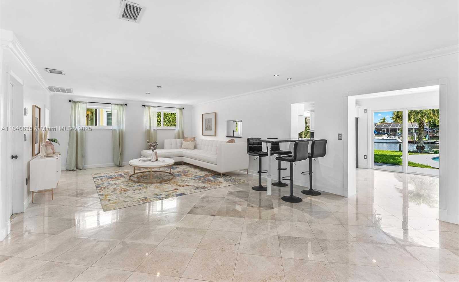 Small Image of 430 HOLIDAY DRIVE, Hallandale Beach Number 9