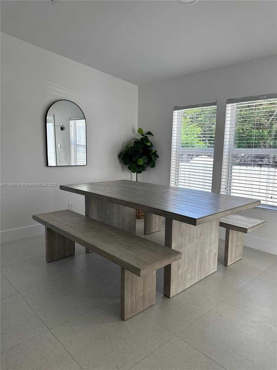 Small Image of 11 MOCKINGBIRD RD, Key Largo Number 12