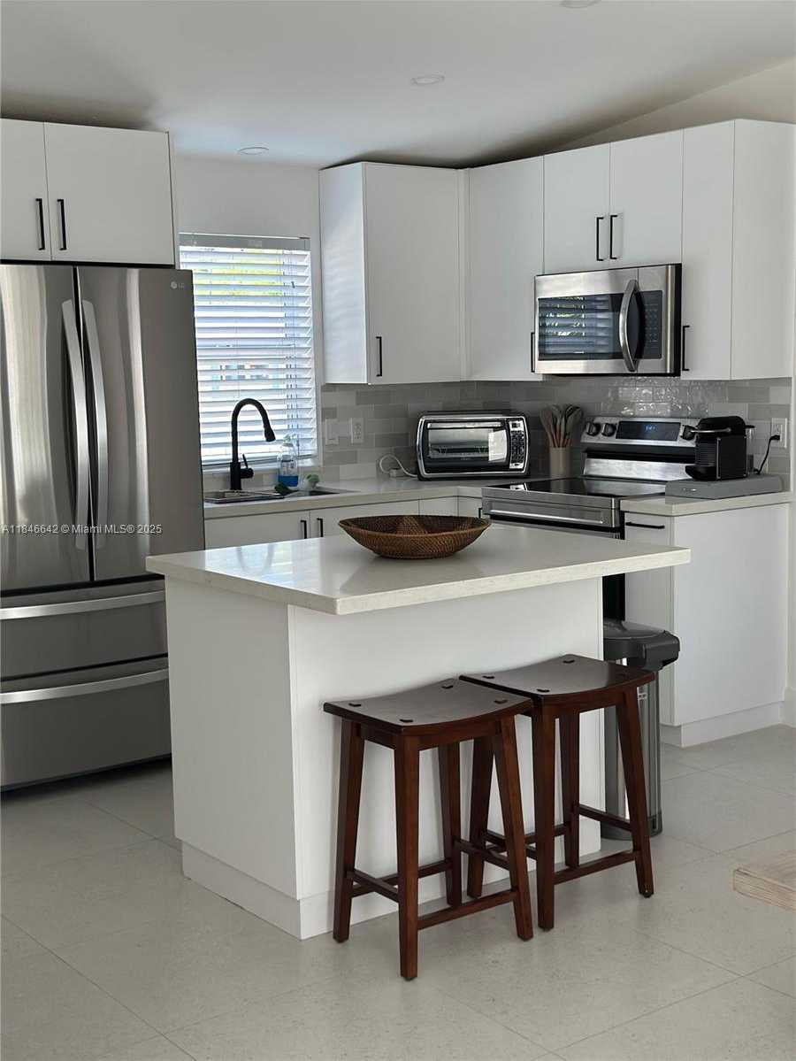 Small Image of 11 MOCKINGBIRD RD, Key Largo Number 14