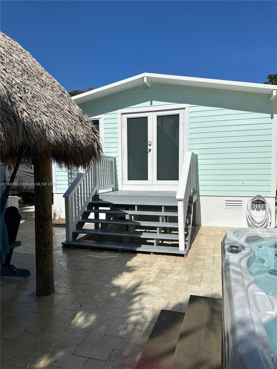 Small Image of 11 MOCKINGBIRD RD, Key Largo Number 7