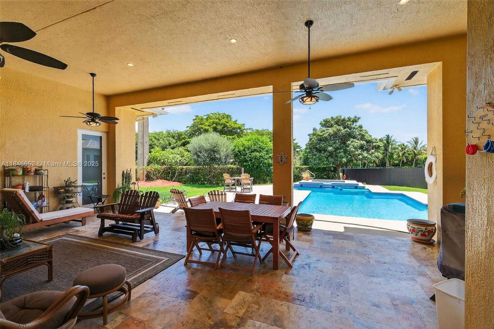 Small Image of 8920 SOUTH WEST 162ND TER, Palmetto Bay Number 11