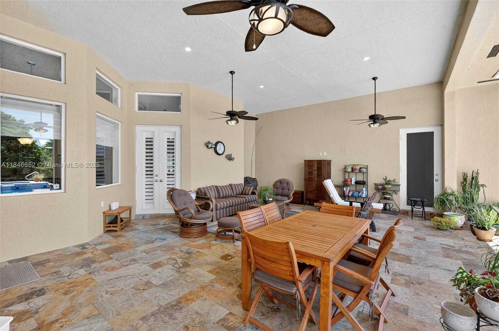 Small Image of 8920 SOUTH WEST 162ND TER, Palmetto Bay Number 12