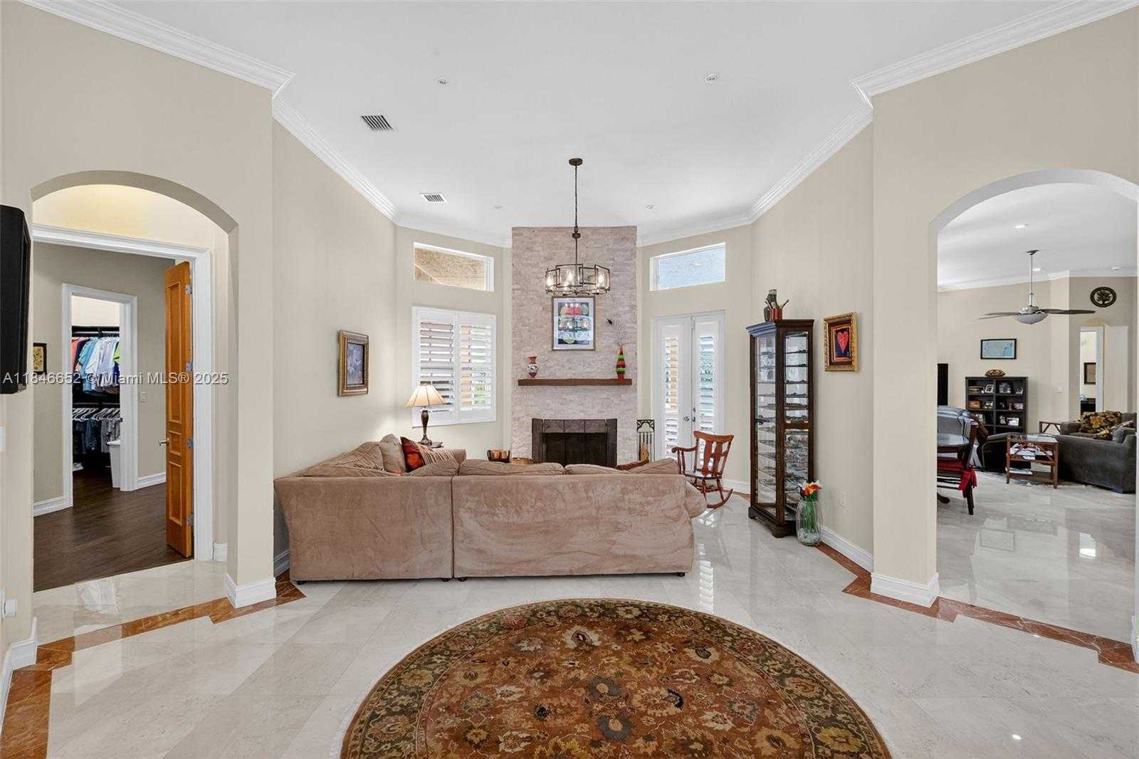 Small Image of 8920 SOUTH WEST 162ND TER, Palmetto Bay Number 15