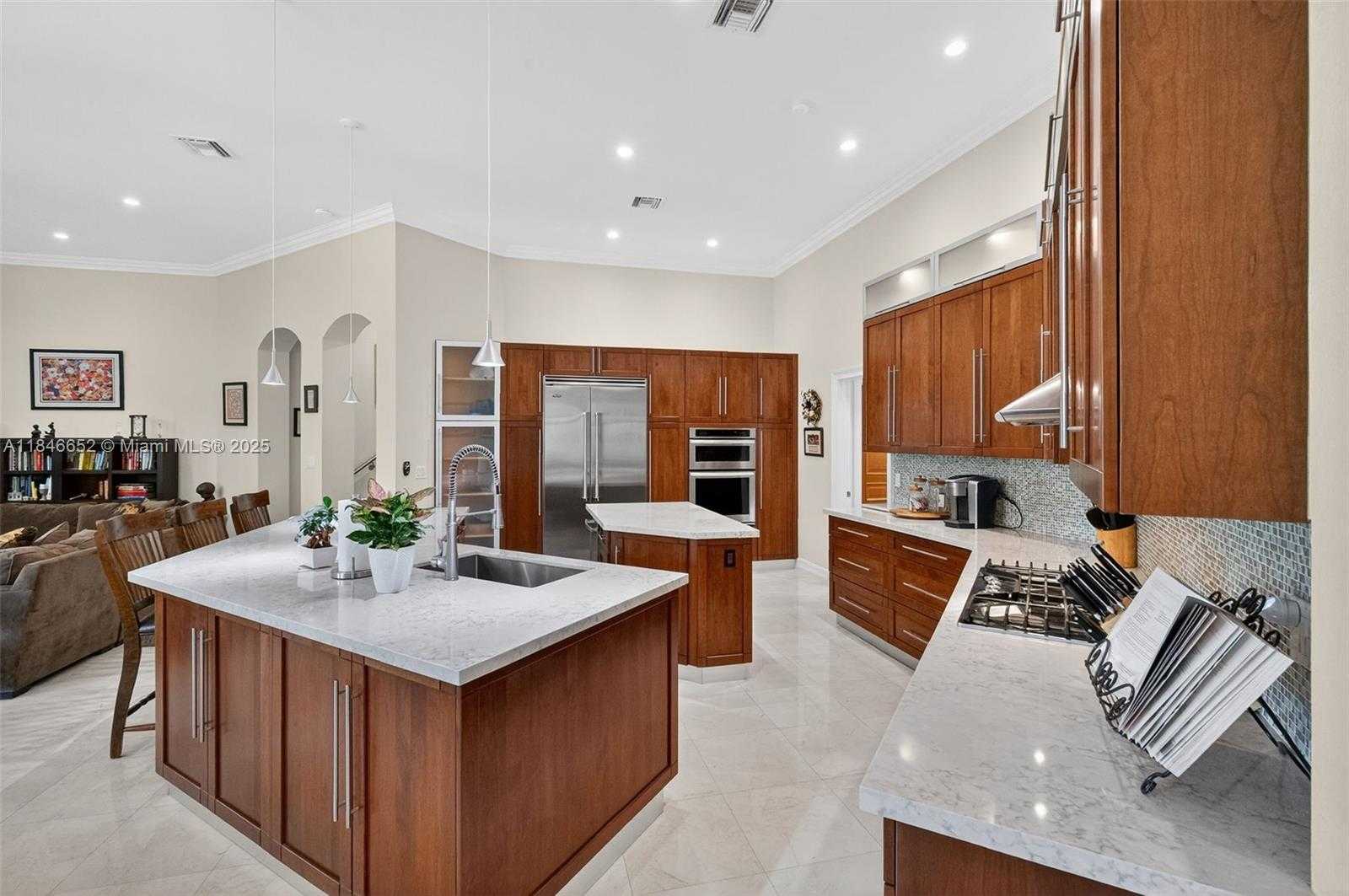 Small Image of 8920 SOUTH WEST 162ND TER, Palmetto Bay Number 21