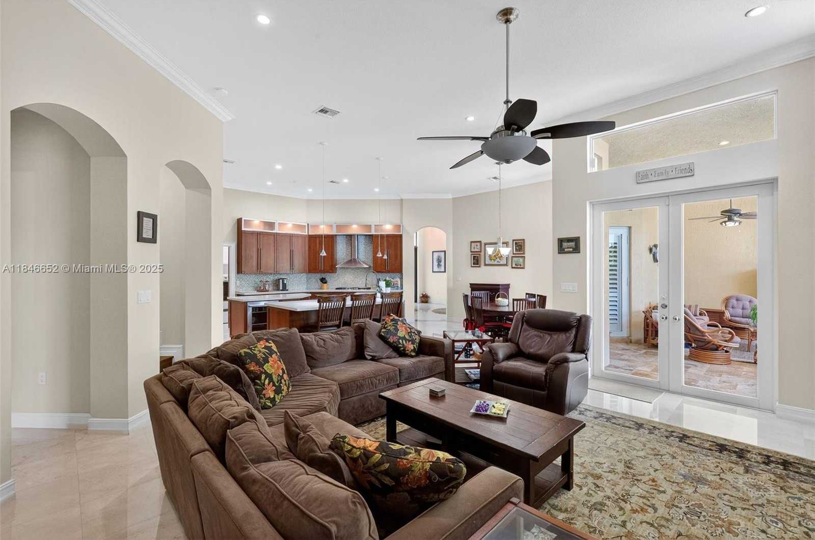 Small Image of 8920 SOUTH WEST 162ND TER, Palmetto Bay Number 27