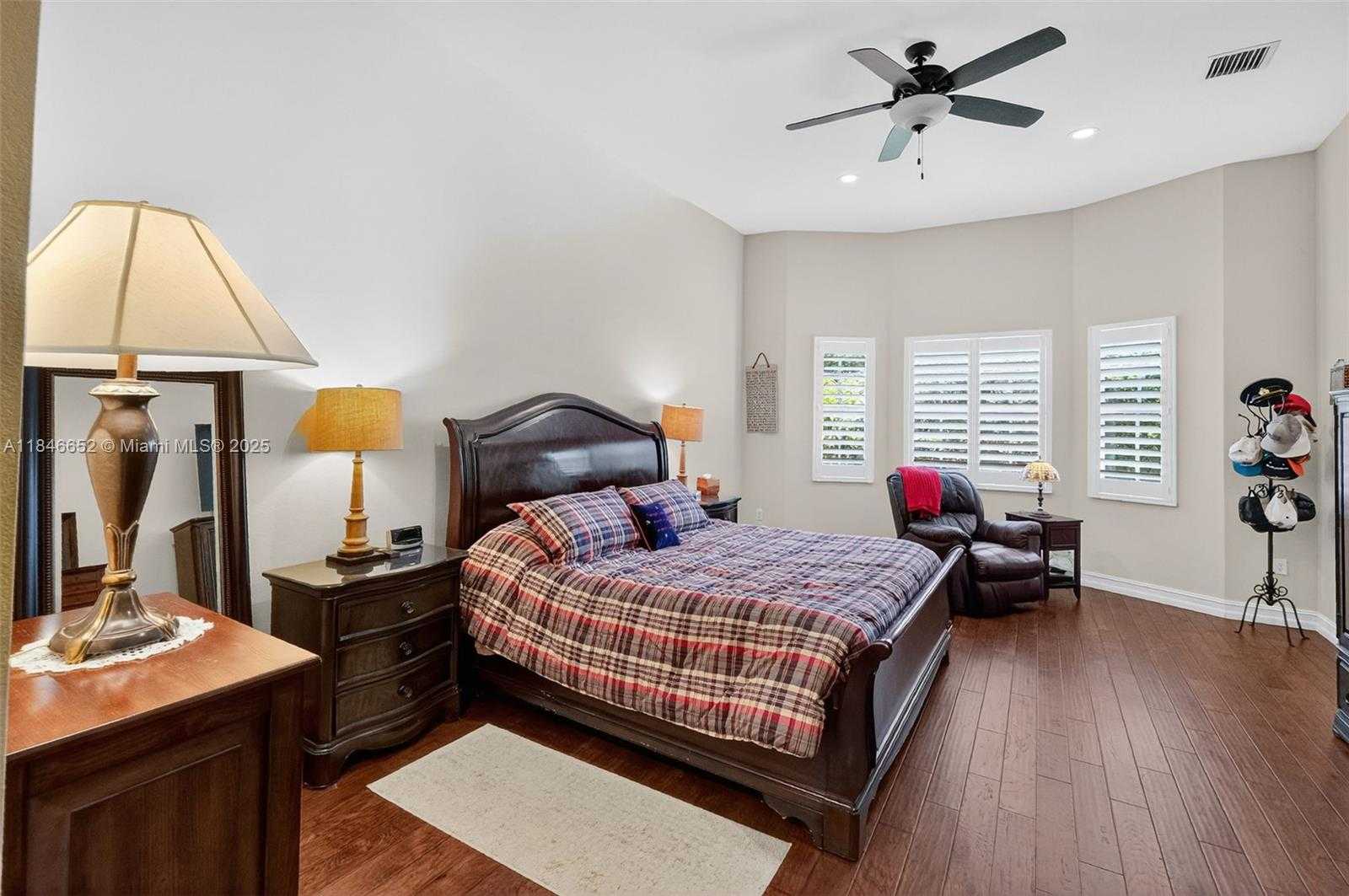 Small Image of 8920 SOUTH WEST 162ND TER, Palmetto Bay Number 28