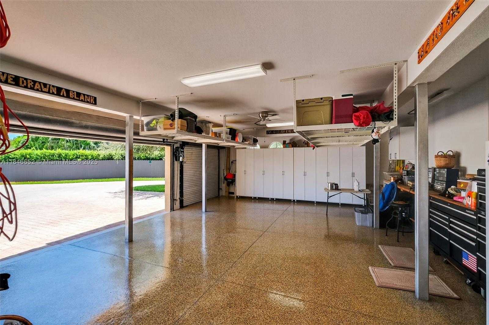 Small Image of 8920 SOUTH WEST 162ND TER, Palmetto Bay Number 57