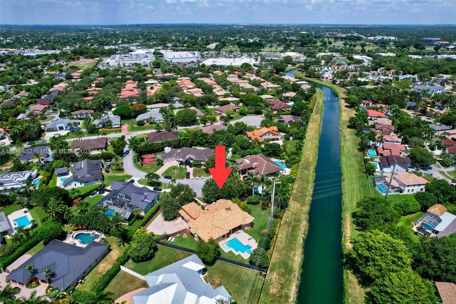 Small Image of 8920 SOUTH WEST 162ND TER, Palmetto Bay Number 69