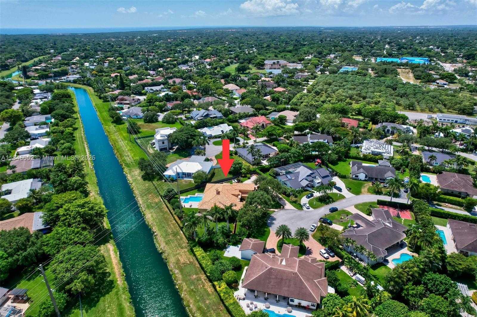 Small Image of 8920 SOUTH WEST 162ND TER, Palmetto Bay Number 71