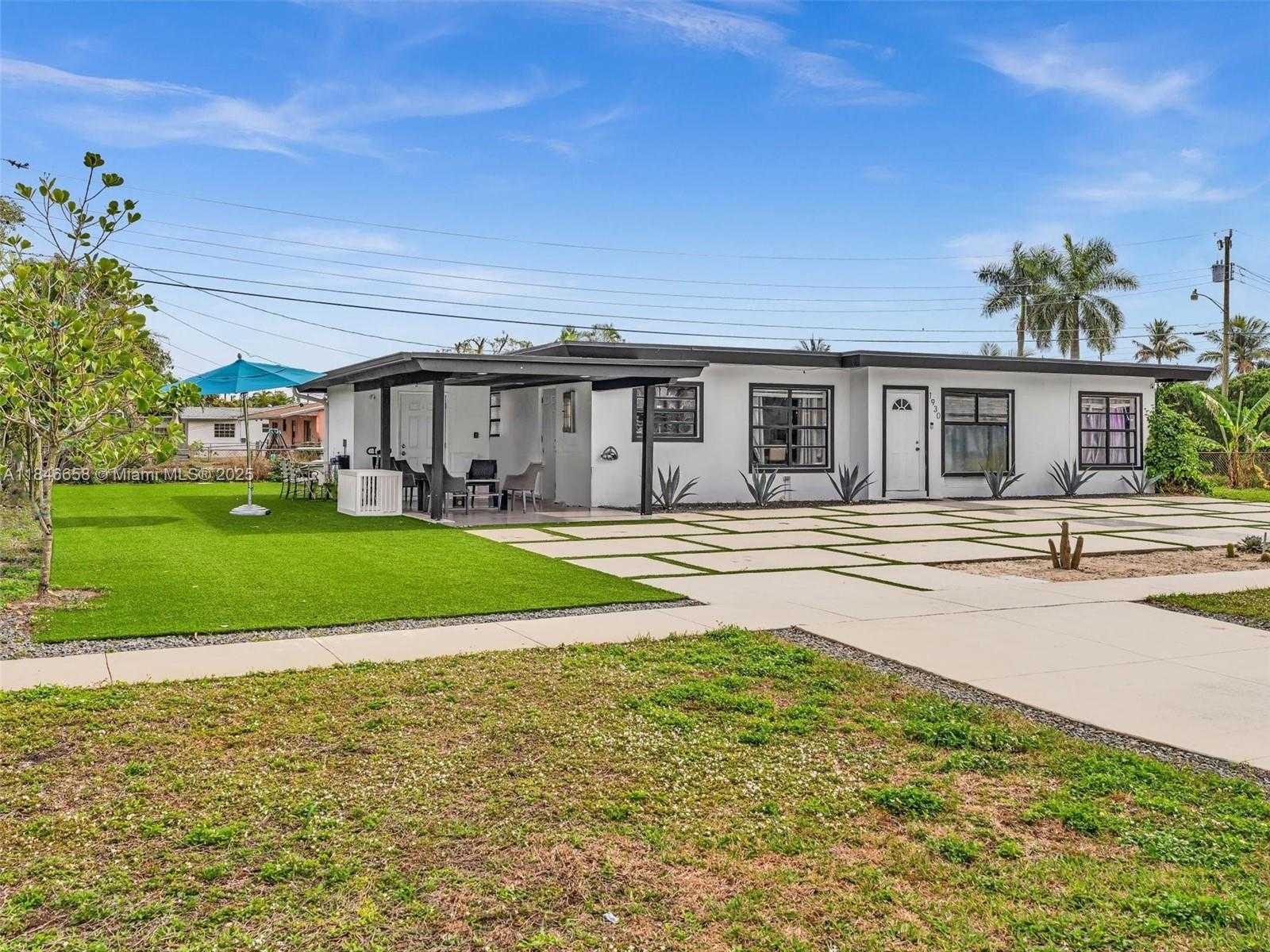 Small Image of 1930 NORTH WEST 12TH AVE, Fort Lauderdale Number 2
