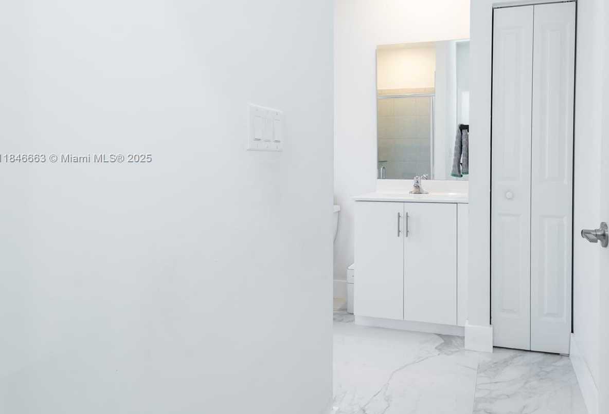 Small Image of 11911 SOUTH WEST 239TH ST, Homestead Number 19