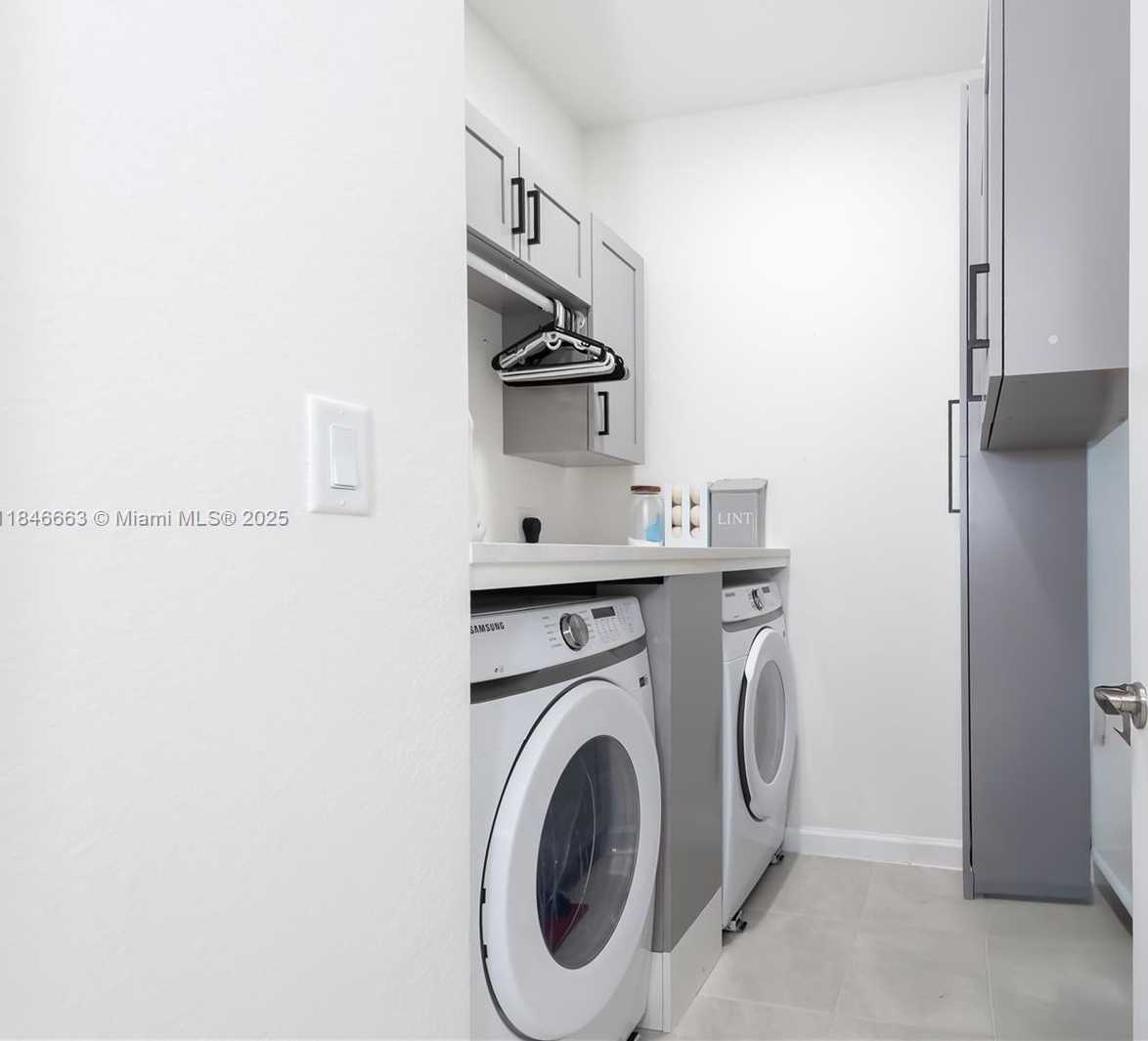 Small Image of 11911 SOUTH WEST 239TH ST, Homestead Number 38