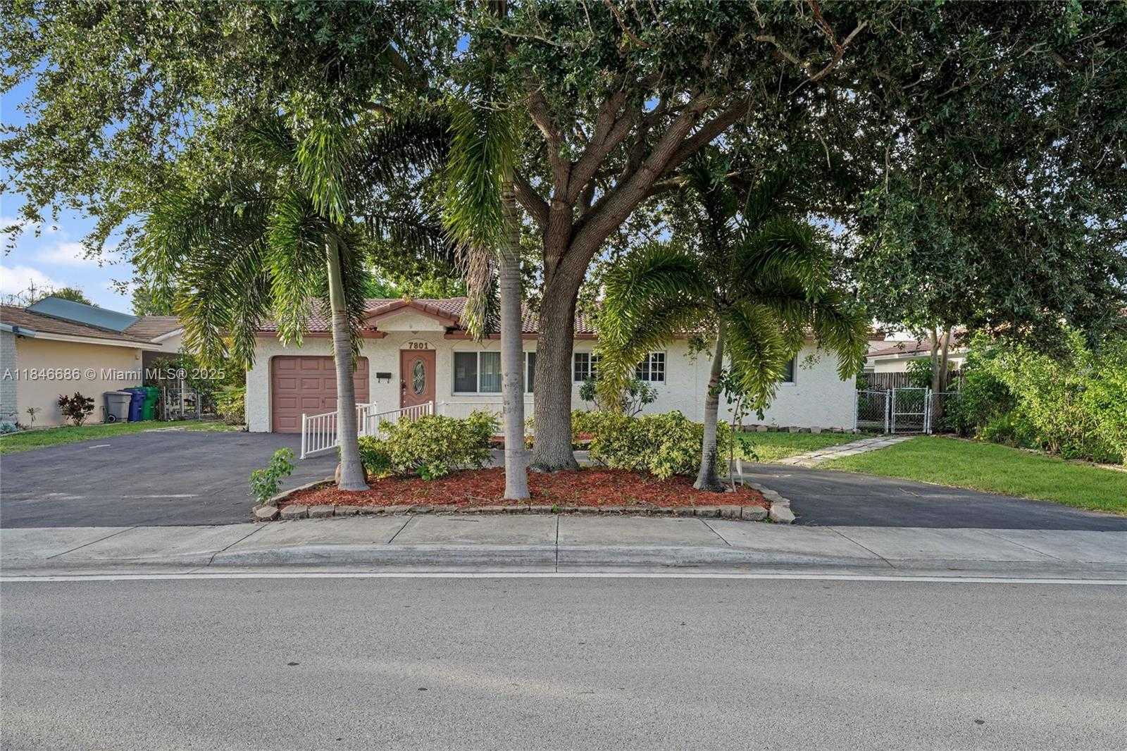 Small Image of 7801 NORTH WEST 40TH ST, Coral Springs Number 2