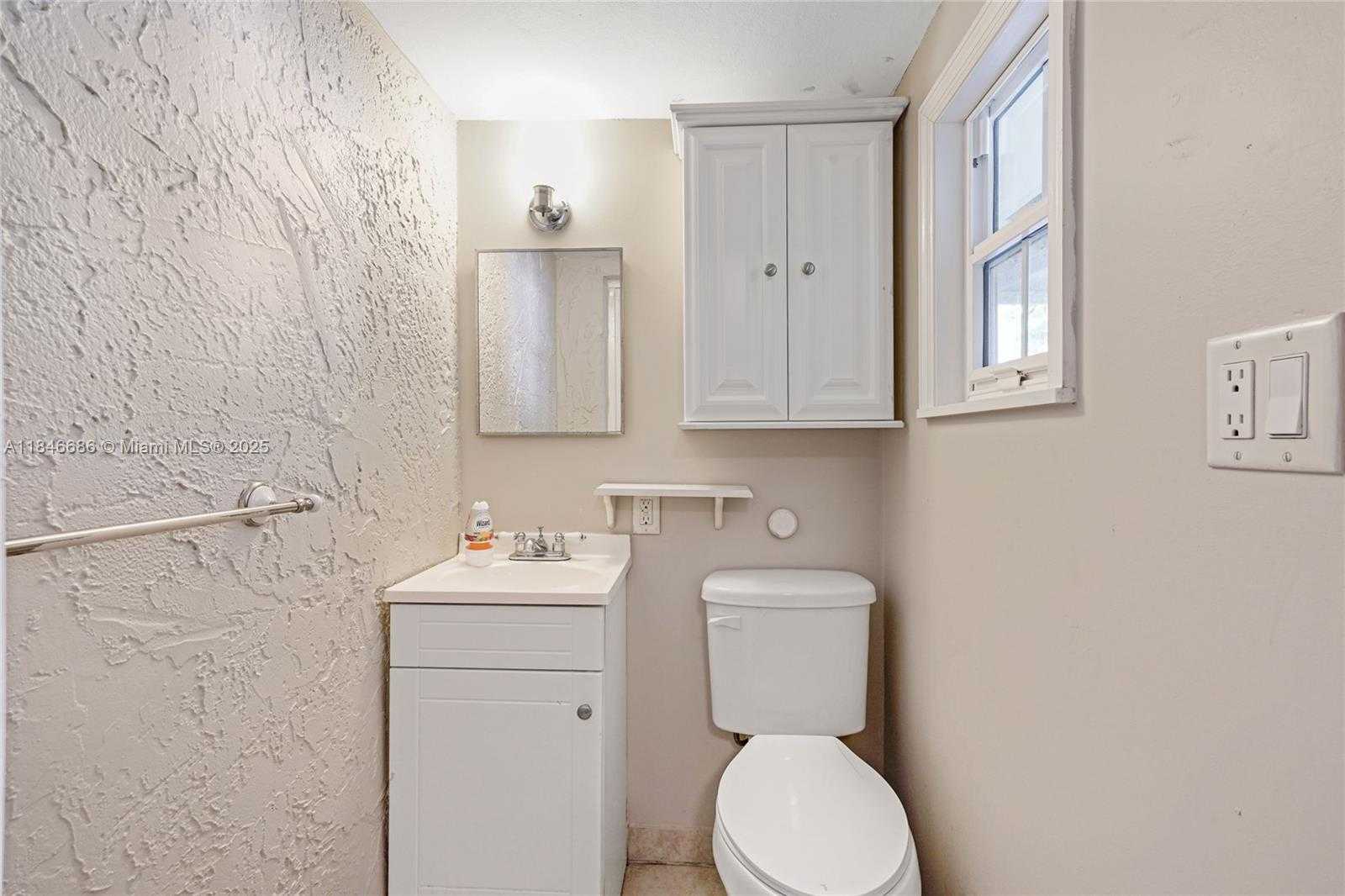 Small Image of 7801 NORTH WEST 40TH ST, Coral Springs Number 25
