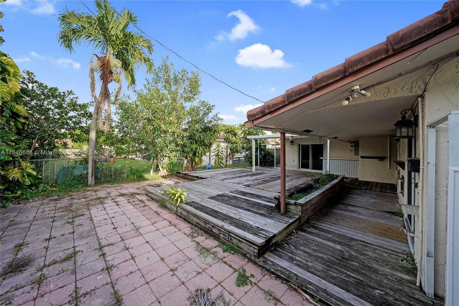 Small Image of 7801 NORTH WEST 40TH ST, Coral Springs Number 42