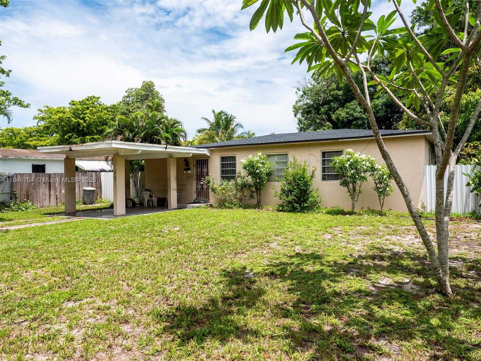 Small Image of 1565 NORTH WEST 127TH ST, North Miami Number 2