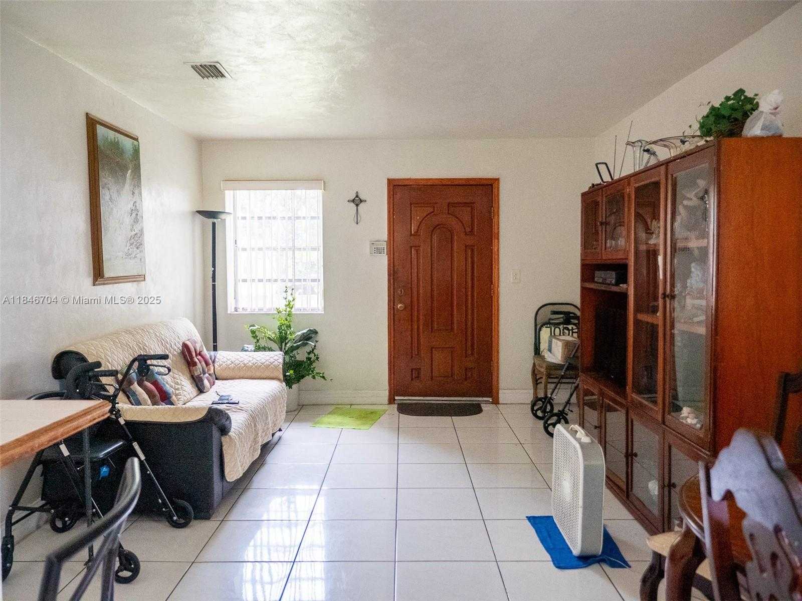 Small Image of 1565 NORTH WEST 127TH ST, North Miami Number 3