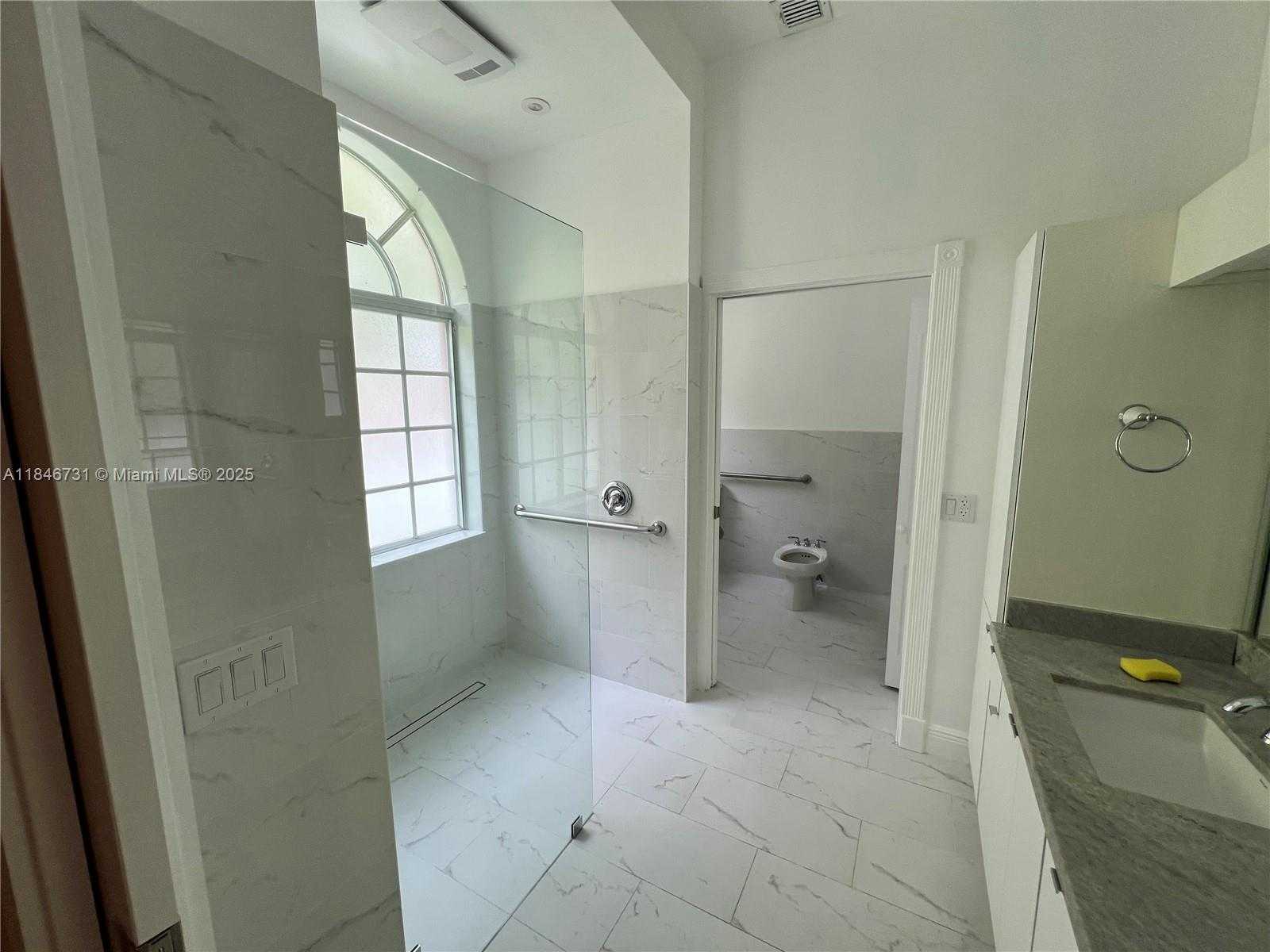 Small Image of 8455 NORTH WEST 169TH TER, Miami Lakes Number 27