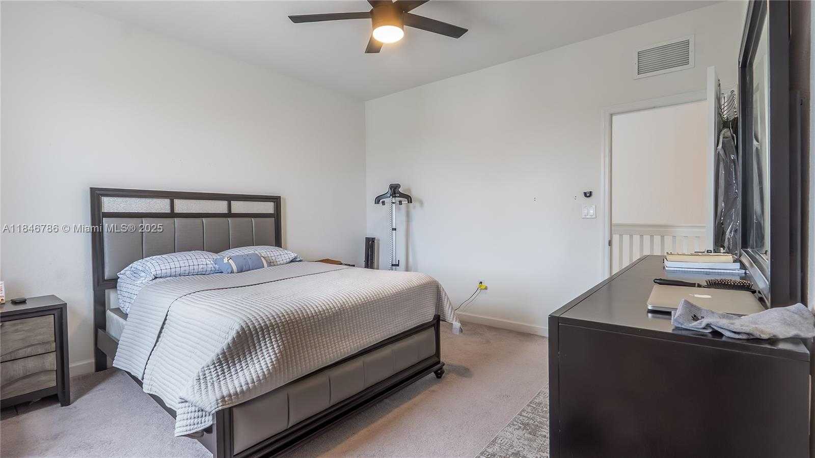 Small Image of 1382 SOUTH EAST 26TH RD, Homestead Number 28