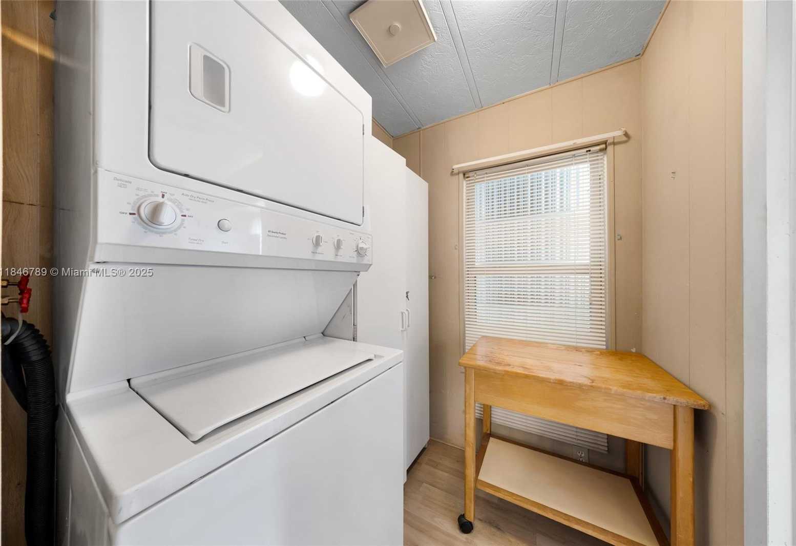 Small Image of 5298 NORTH WEST 4TH TER, Deerfield Beach Number 29
