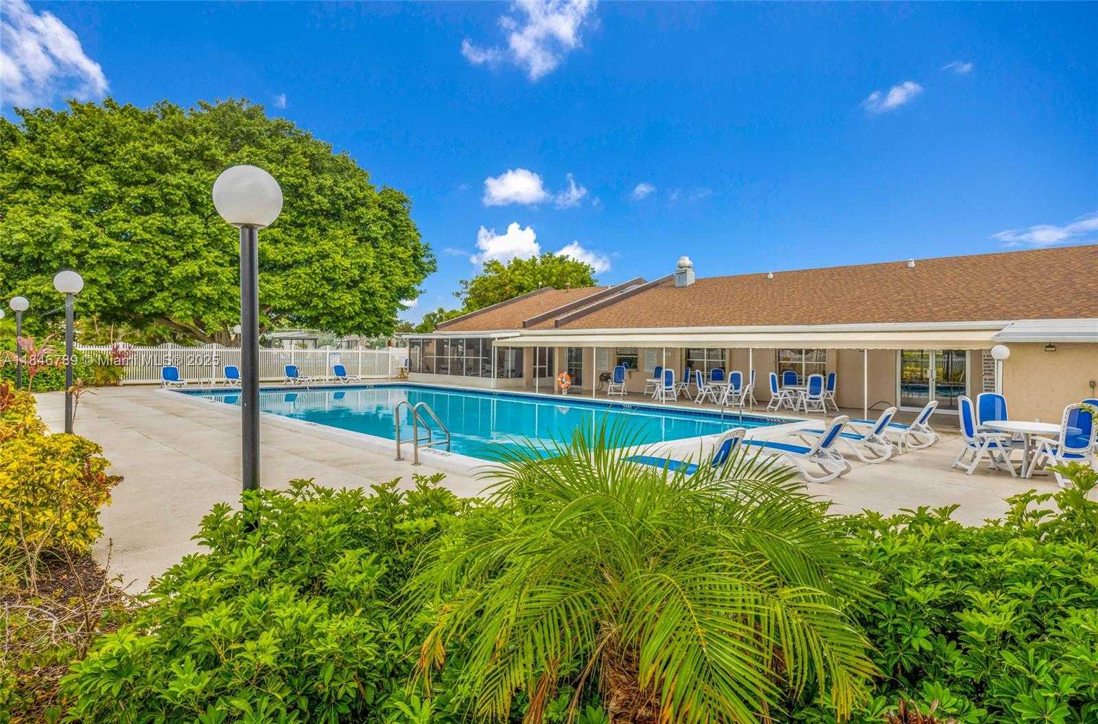 Small Image of 5298 NORTH WEST 4TH TER, Deerfield Beach Number 37