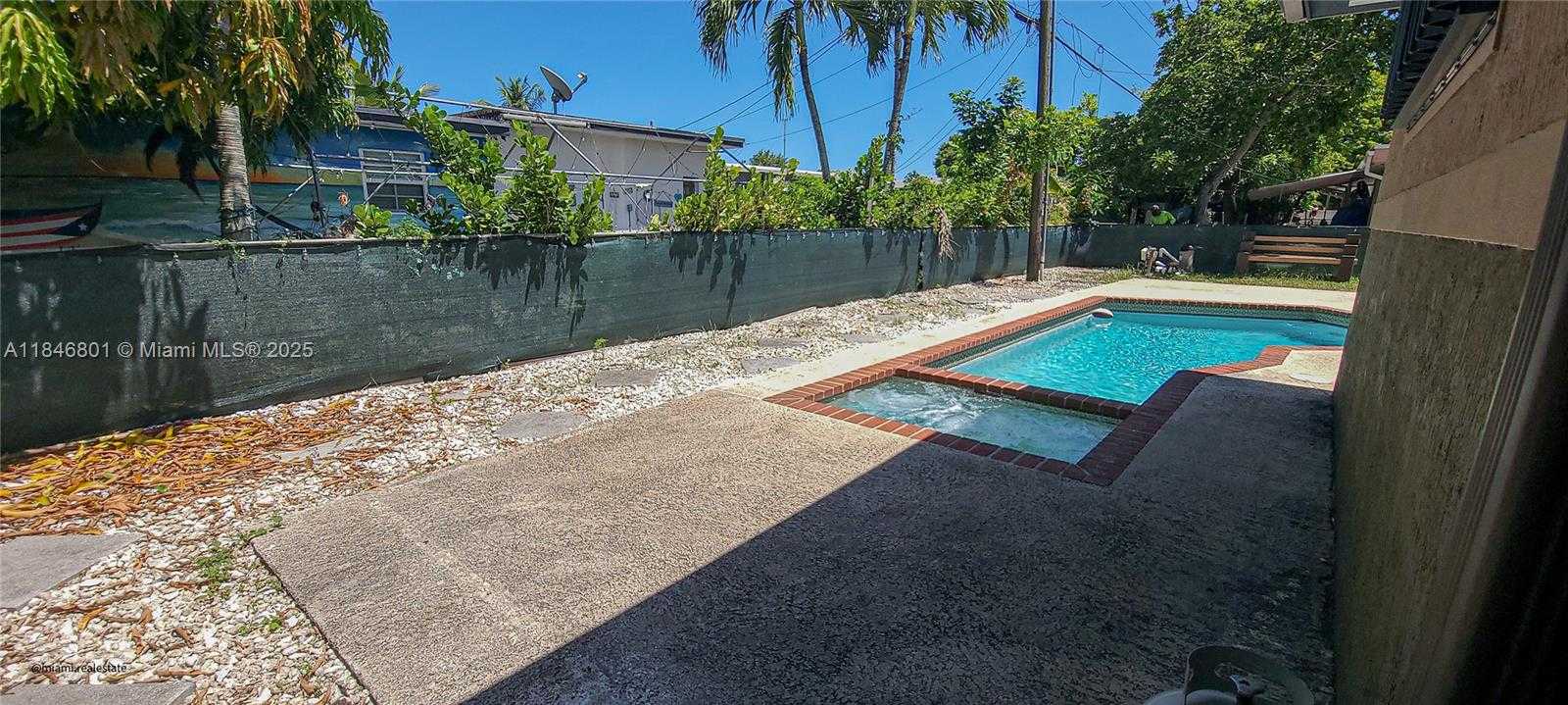 Small Image of 2649 BAHAMA DR, Miramar Number 27
