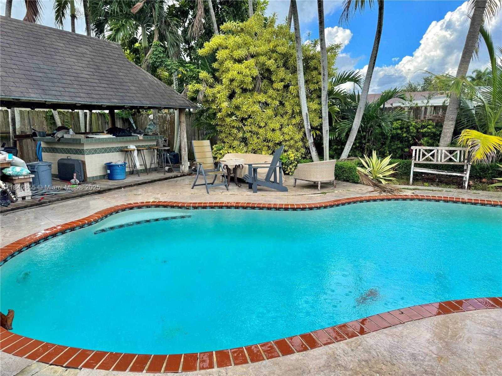 Small Image of 9385 SOUTH WEST 185TH ST, Cutler Bay Number 6