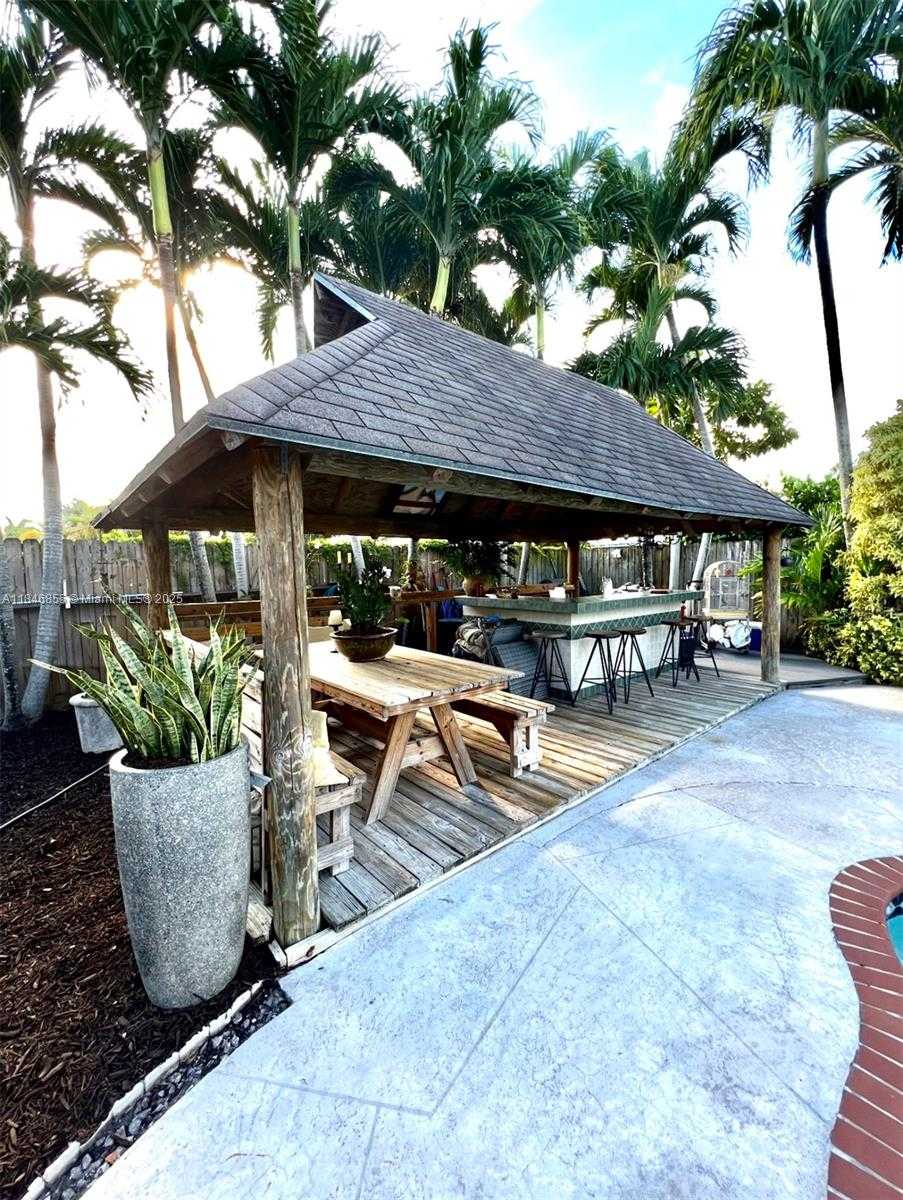 Small Image of 9385 SOUTH WEST 185TH ST, Cutler Bay Number 9