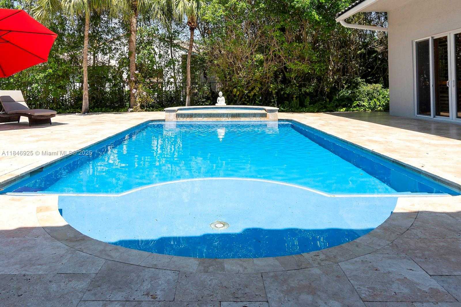 Small Image of 218 EGRET COURT, Weston Number 10