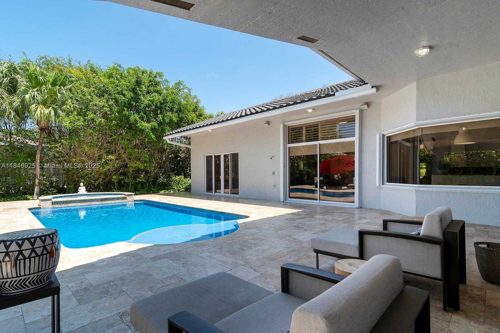 Small Image of 218 EGRET COURT, Weston Number 11