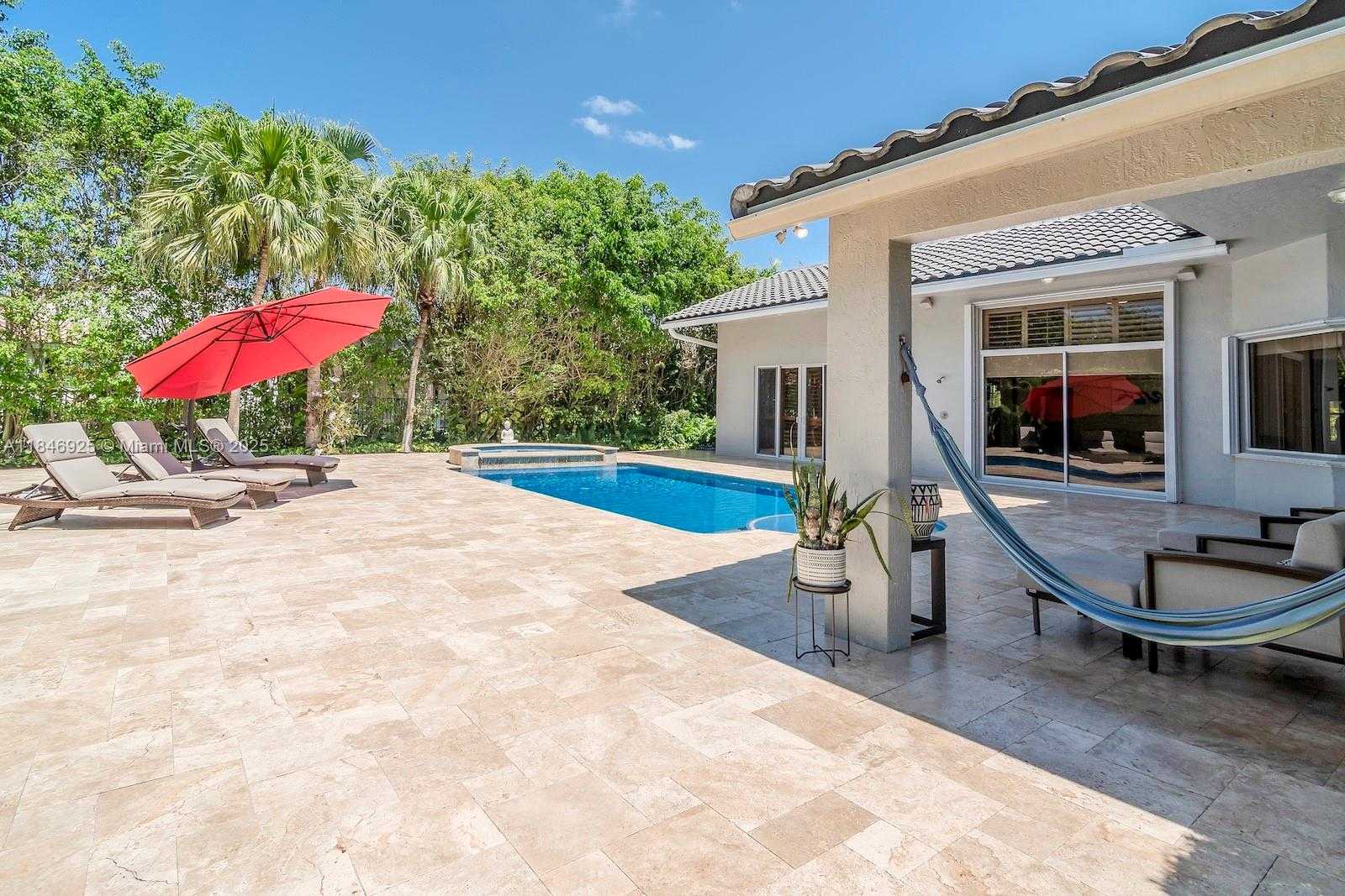 Small Image of 218 EGRET COURT, Weston Number 18
