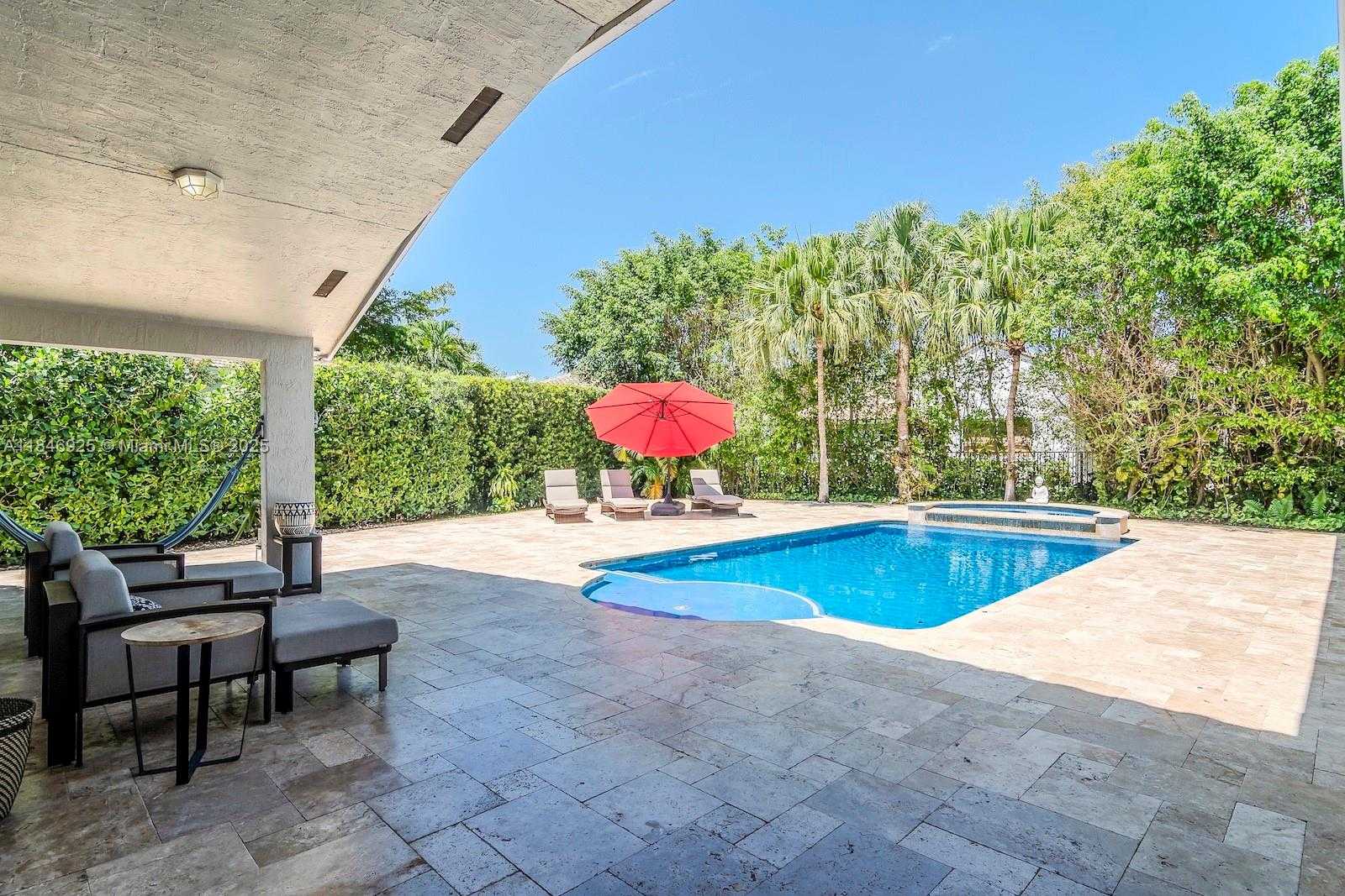 Small Image of 218 EGRET COURT, Weston Number 19