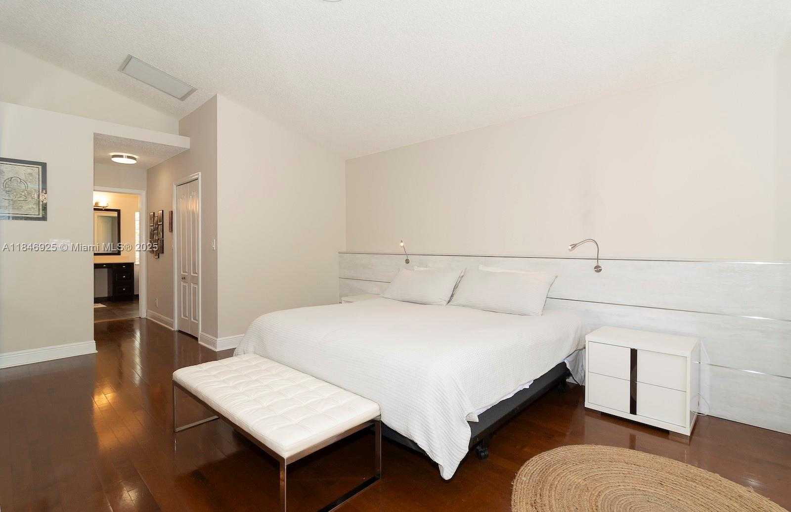Small Image of 218 EGRET COURT, Weston Number 29