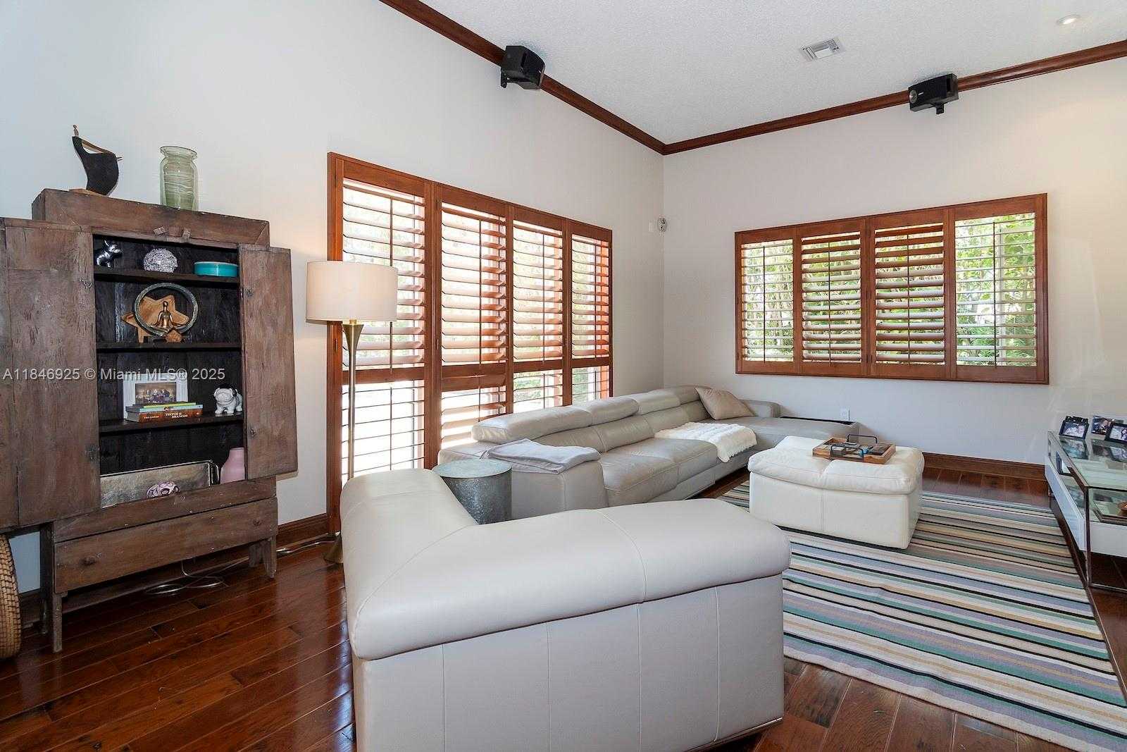 Small Image of 218 EGRET COURT, Weston Number 49