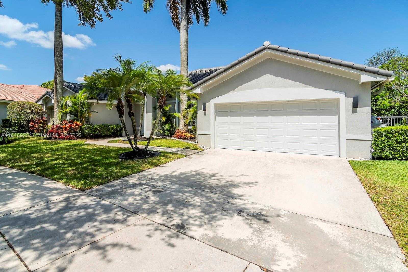 Small Image of 218 EGRET COURT, Weston Number 5