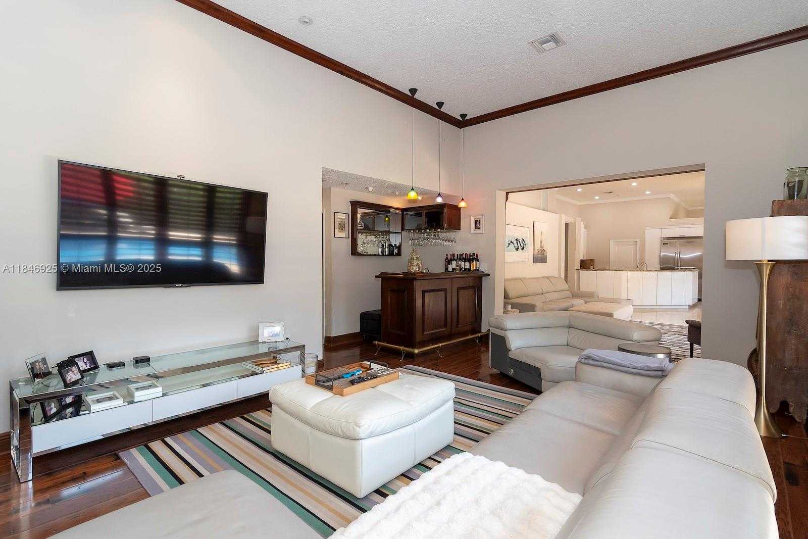 Small Image of 218 EGRET COURT, Weston Number 52