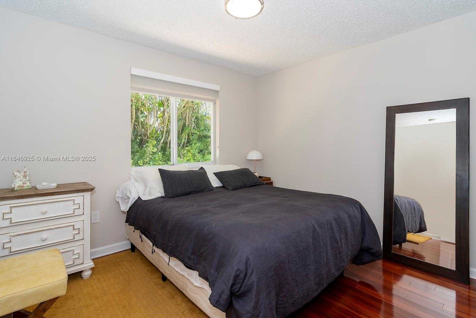 Small Image of 218 EGRET COURT, Weston Number 55
