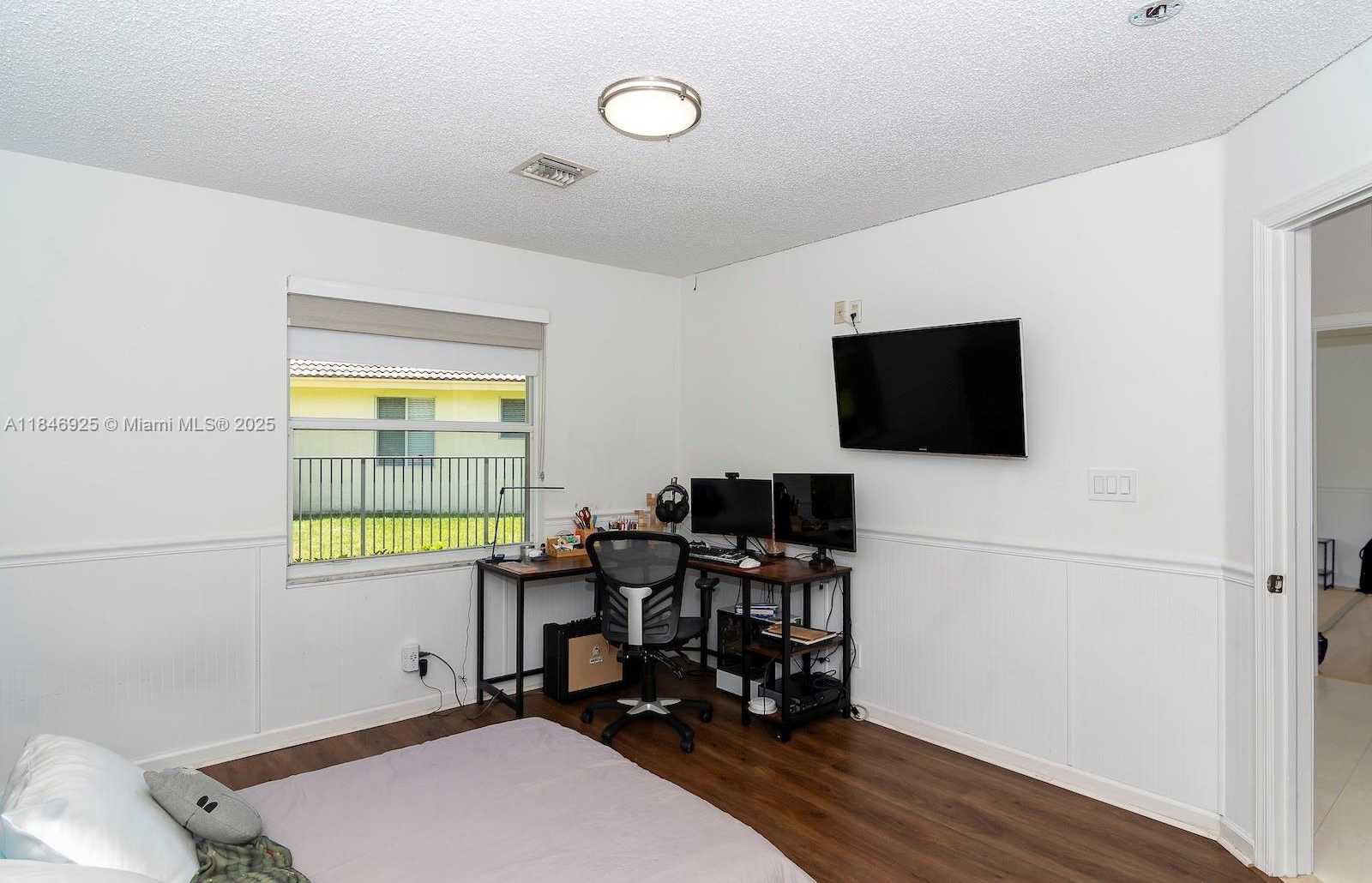 Small Image of 218 EGRET COURT, Weston Number 59