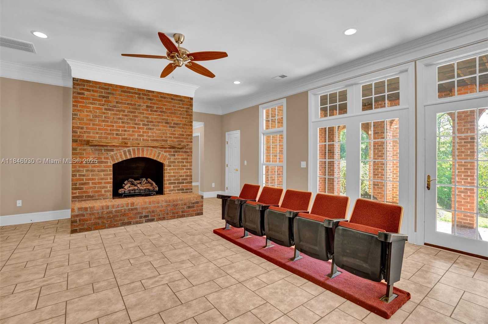 Small Image of 2579 GREY RABBIT RUN, Out of City Number 39